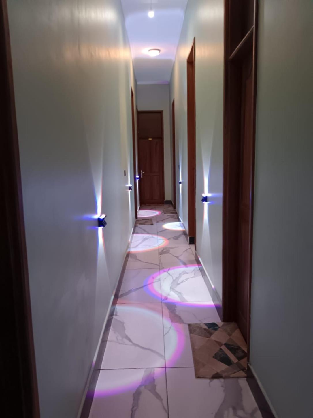 Hba Lodge Kahama ภายนอก รูปภาพ